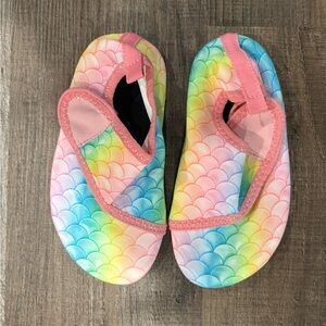 Girls water shoes